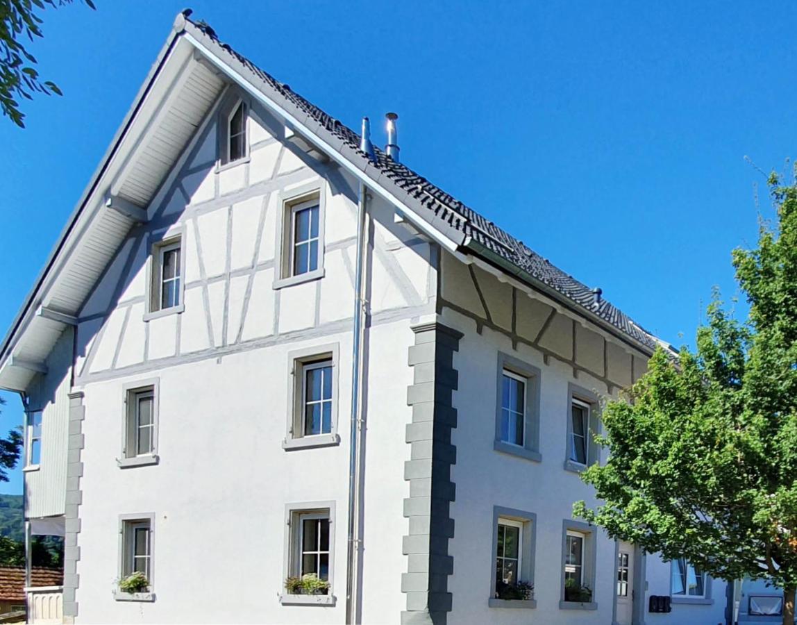 Apartment Suedwind - Beautiful Premium With 2 Bedrooms Near Rhine Falls & Zurich Airport In Klettgau *