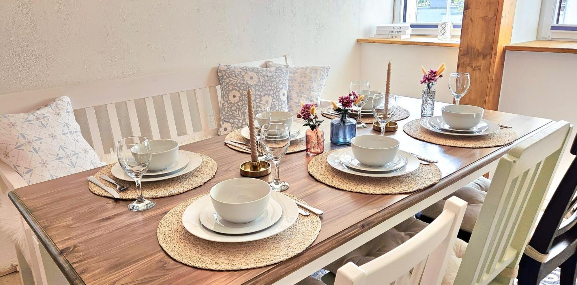 Suedwind - Beautiful Premium With 2 Bedrooms Near Rhine Falls & Zurich Airport In Klettgau Apartment Weisweil (Klettgau)